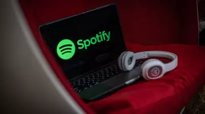 Spotify and Universal Music Deal for AI Covers and Remixes