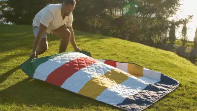 Spring Essentials: 8 Top Picnic Blankets for 2026 You'll Love