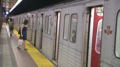 Subway Service Halted on Part of Toronto's Line 2