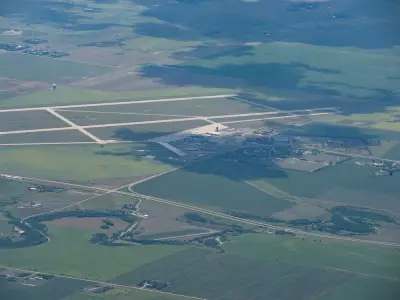 Support staff at 15 Wing Moose Jaw on strike after contract talks stall