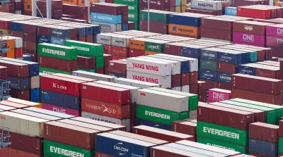 US Trade Court Blocks Trump's 10% Global Tariffs in New Ruling