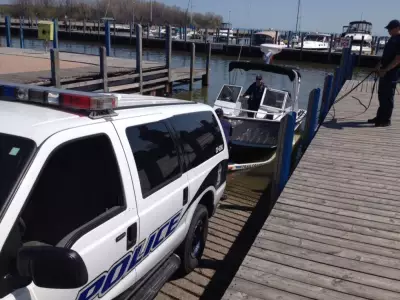 Windsor Police Marine Unit Hosts Vessel Inspection and Safe Boating Clinic