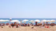10 Beach Etiquette Tips to Avoid Being That Annoying Person