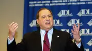 Abraham Foxman, Longtime ADL Leader and Holocaust Survivor, Dies at 86