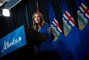Alberta Premier Danielle Smith Gets CSIS Security Clearance for Briefings