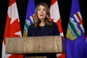 Alberta Premier Danielle Smith to Shuffle Cabinet, Address Province Thursday