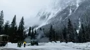Avalanche Control Near Rogers Pass Essential, Conservatives Say