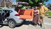 Bargain hunters flock to South Walkerville yard sale for deals