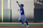 Bases-Loaded Walk Lifts Blue Jays to 2-1 Win Over Orioles