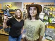 Birding Surges in Edmonton: Young Hobbyists on the Rise, Authenticity Appeal