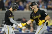 Blue Jays fail to complete sweep with 4-1 defeat to Pirates