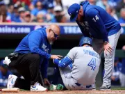 Blue Jays' George Springer hit on same fractured toe; Toronto hits 4 homers in win