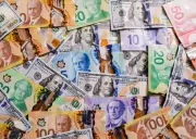 Canadian dollar hits one-month low as US dollar strengthens