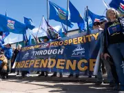 Canadian Separatist Fears Cool, Poll Shows 26% Worried About Alberta