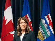 Danielle Smith Vows to Campaign for Canada Against Separatism in Referendum