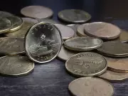 Deutsche, JPMorgan Bet on Weaker Canadian Dollar as Inflation Cools