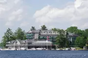 Downsizing Wave on Horizon as Aging Canadians Seek Smaller Homes