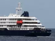 Four Hantavirus Cruise Passengers Arrive in B.C. for Quarantine