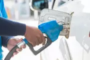 Gas Prices in Barrie Approach $2 per Litre Amid Rising Costs