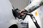 Gas Prices to Stay High All Summer, Straining Budgets and Travel Plans