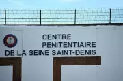 Heatwave Makes Conditions 'Inhumane' at Overcrowded Paris Suburb Prison