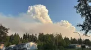 Manitoba wildfire victims return to 'unlivable' homes, feel abandoned