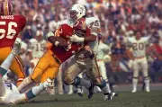 Manny Fernandez, key to 1972 perfect Dolphins, dies at 79