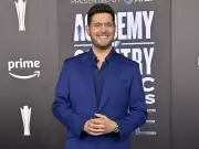 Michael Bublé and Drew Scott Team Up for Hockey Docuseries 'Hometown Giants'