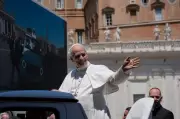 PM Carney Discusses AI with Pope Leo XIV at Vatican