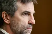 PM Carney Thanks Steven Guilbeault After Resignation Over Climate Policy