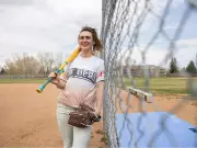 Saskatchewan woman first to play for Canada at international slo-pitch tournament