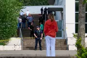 Stabbing at Washington High School Wounds 6, Including Suspect