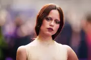 Tired Girl: New TikTok Beauty Trend Embraces Sleepy Look