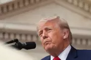 Trump Refiles $10B Defamation Suit Against WSJ Over Epstein Report