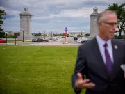 Trump's Triumphal Arch Approved by Ally-Controlled Arts Commission