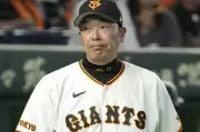 Yomiuri Giants Manager Abe Resigns After Arrest for Assaulting Daughter