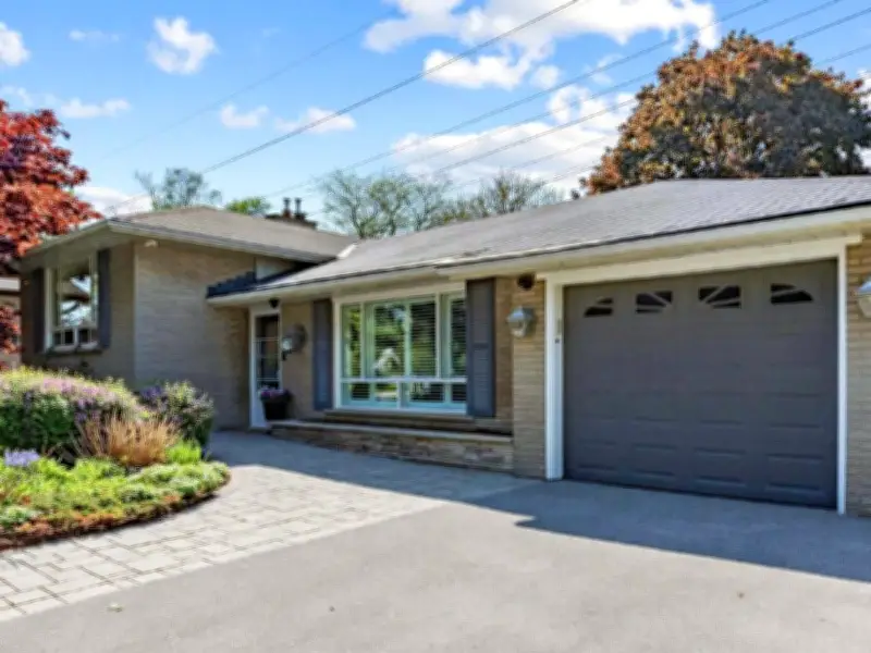 Colonel Sanders' Former Mississauga Home Listed for $1.5 Million