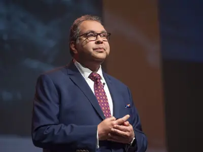 Alberta NDP Vows 10% Electricity Cut, $18 Minimum Wage in New Affordability Plan