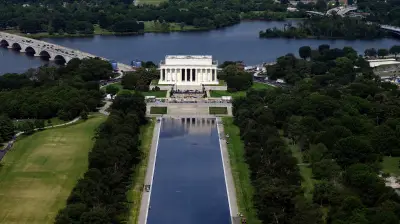 Algae Returns to National Mall Reflecting Pool Days After Trump's Renovation