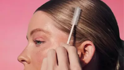 Best Hair Mascaras to Control Flyaways and Frizz in Canada
