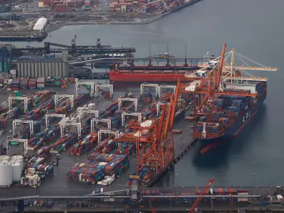 Canada's Economy Grows 0.5% in April, Beating Expectations