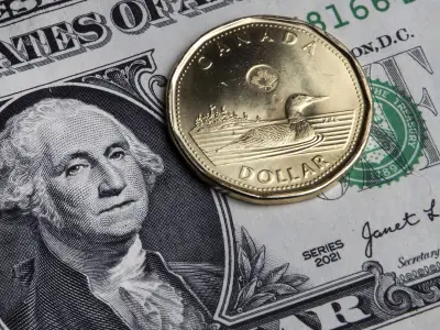 Canadian Dollar Nears 70 Cents US Amid Brutal Selloff, More Losses Possible