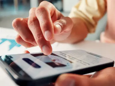 Canadians Can Switch Phone Plans for Free Starting This Week
