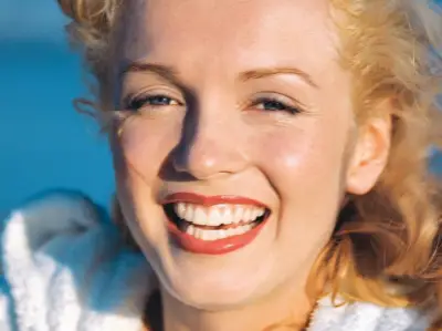 Cold-case detective Paul Holes questions Marilyn Monroe death narrative