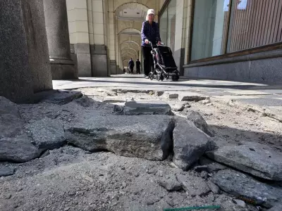 Concerns Mount Over Deteriorating Downtown Calgary Hudson's Bay Building