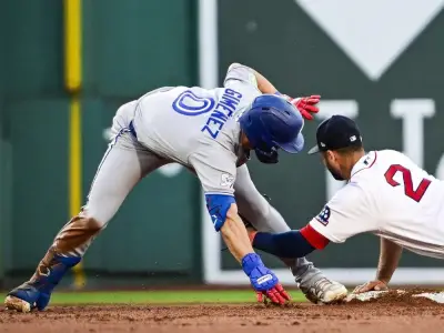Davis Schneider Powers Blue Jays Past Red Sox in Fenway Win