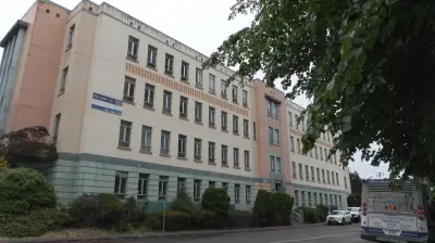 Developer plans to turn downtown Victoria art deco building into compact hotel