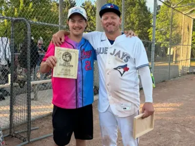 Ex-Blue Jays Star Josh Donaldson Crushes Home Run in GTA Beer League Game