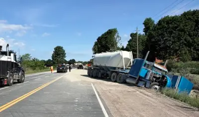 Five-Vehicle Crash on Highway 6 in Morriston Causes Closure