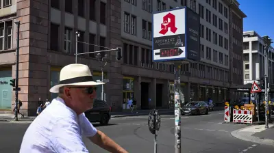 Germany Hit by Heat Wave, Autobahn Damaged, Trains Canceled